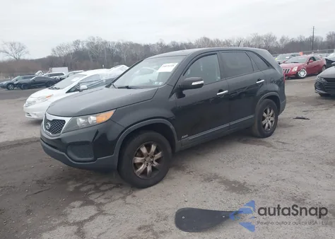 2013 Kia Sorento Lx z USA, uszkodzony, nr VIN 5XYKTCA61DG376551
